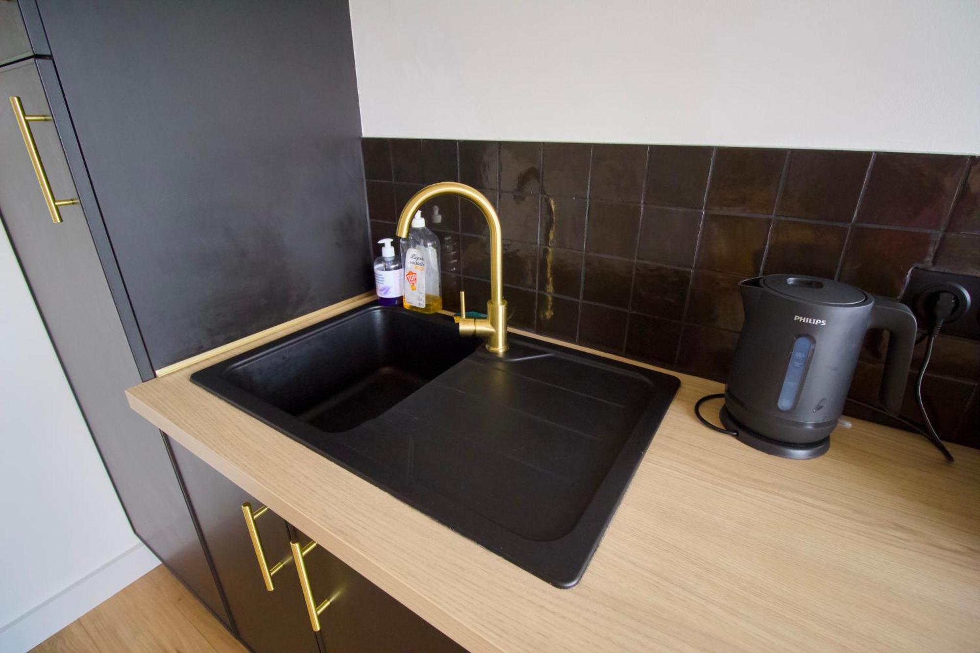 Apartment La Duche - Neuf Central, Calme, Vue Sur Les Toits De Et Parking, Intendance Luxury Host *