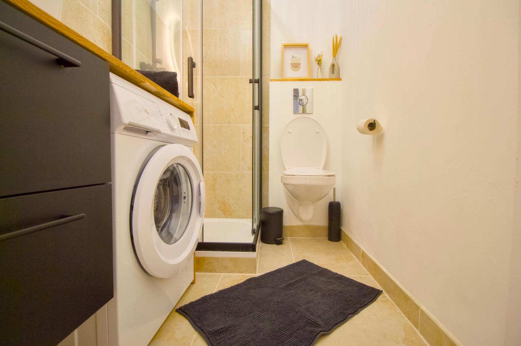 Apartment La Duche - Neuf Central, Calme, Vue Sur Les Toits De Et Parking, Intendance Luxury Host