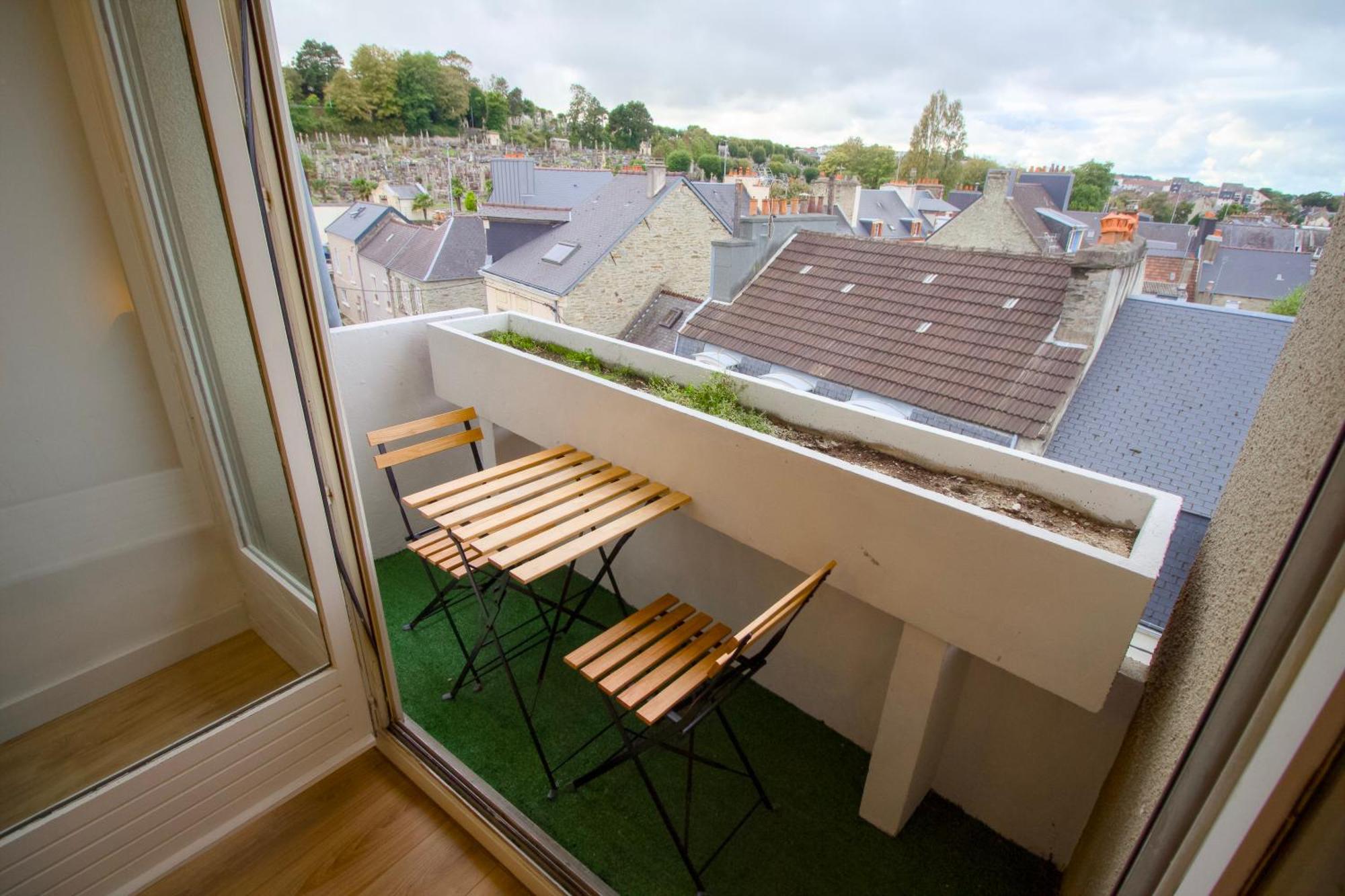 Apartment La Duche - Neuf Central, Calme, Vue Sur Les Toits De Et Parking, Intendance Luxury Host *
