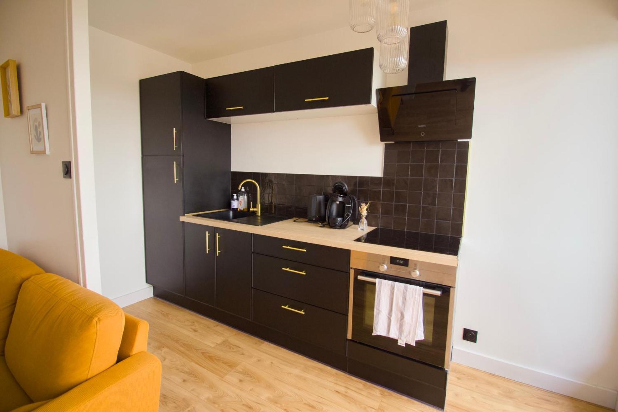 La Duche - Neuf Central, Calme, Vue Sur Les Toits De Et Parking, Intendance Luxury Host Apartment Cherbourg-en-Cotentin